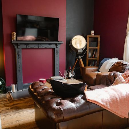 The Bolt Hole - Stratford Upon Avon - Central - Free Offstreet Parking - 2 Bed Luxury Apartment Buitenkant foto