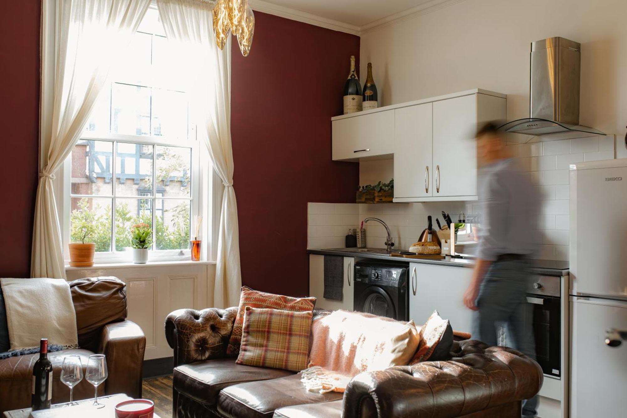 The Bolt Hole - Stratford Upon Avon - Central - Free Offstreet Parking - 2 Bed Luxury Apartment Buitenkant foto