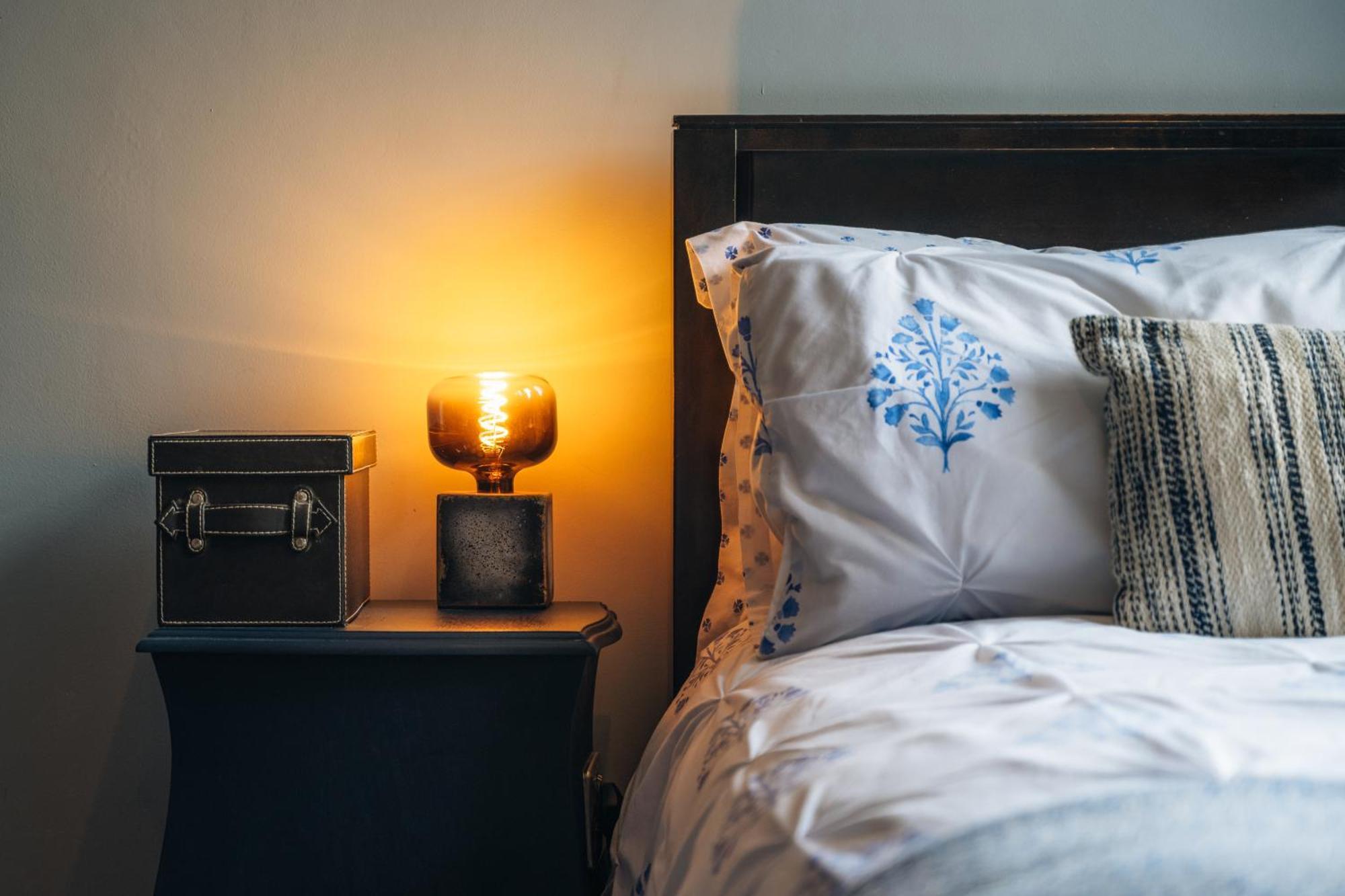 The Bolt Hole - Stratford Upon Avon - Central - Free Offstreet Parking - 2 Bed Luxury Apartment Buitenkant foto